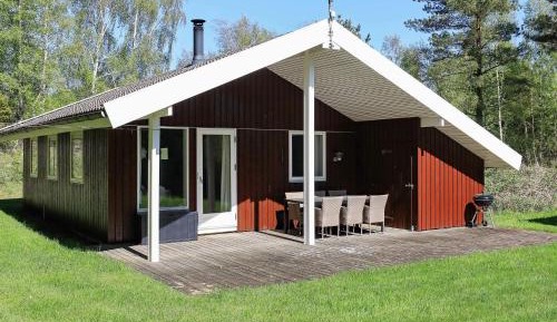 Two-Bedroom Holiday Home