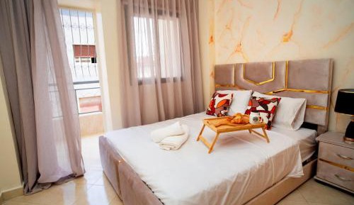 Three-Bedroom Premium Apartment with Balcony