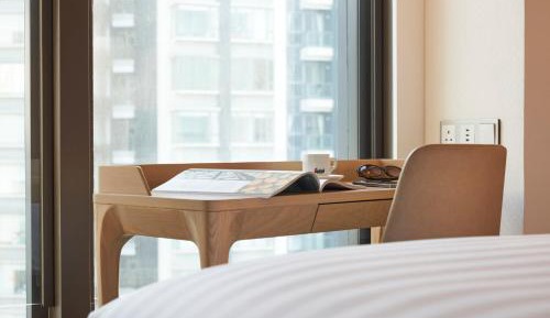 One Bedroom Suite 