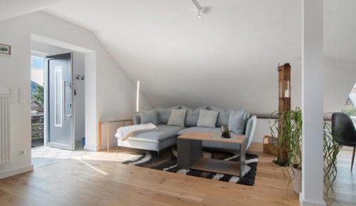 Superior One-Bedroom Apartment with Balcony