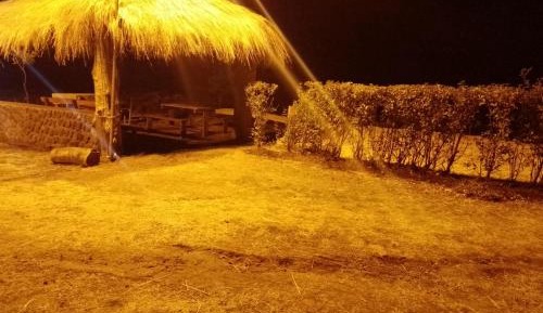 Single Room with Shared Toilet