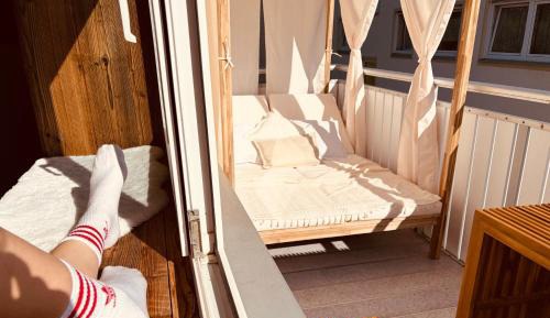 Two-Bedroom Apartment with Mountain View