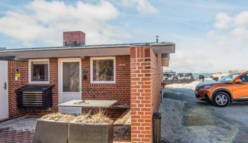 Two-Bedroom Holiday Home
