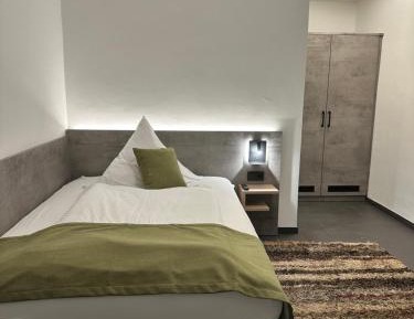 Apartment with Shower