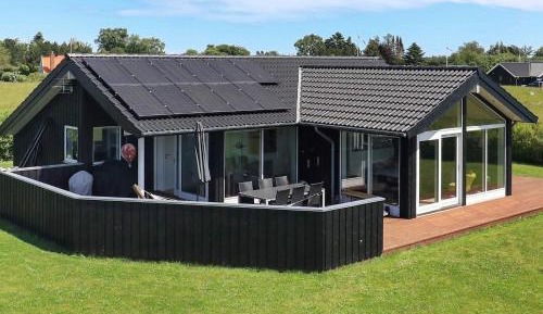 Four-Bedroom Holiday Home