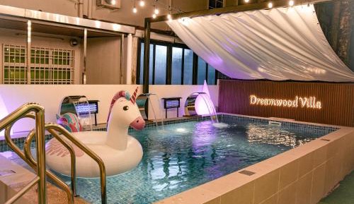 Villa with Private Pool