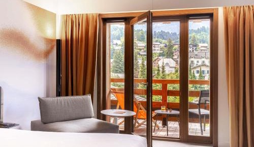 Superior Room with One Double Bed and Sofa Bed - Village View