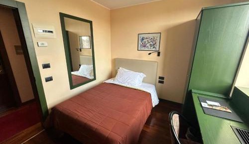 Superior Single Room