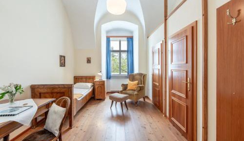 Single Room with Garden View