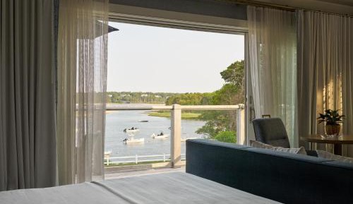 King Suite with Sea View