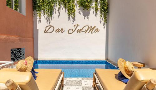 Penthouse Apartment with Jacuzzi