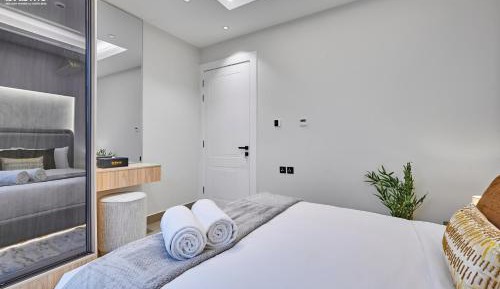 Three-Bedroom Premium Apartment