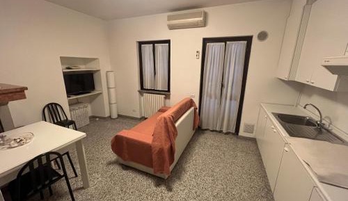 One-Bedroom Apartment with Balcony