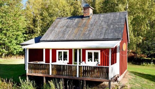 Two-Bedroom Holiday Home