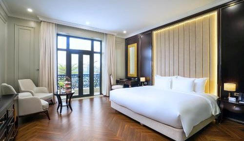 King Suite with Balcony