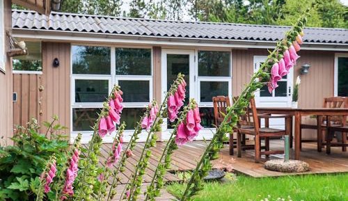 Three-Bedroom Vacation Home 