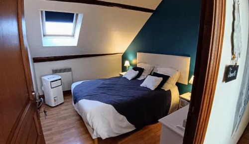 Double Room with Private Bathroom