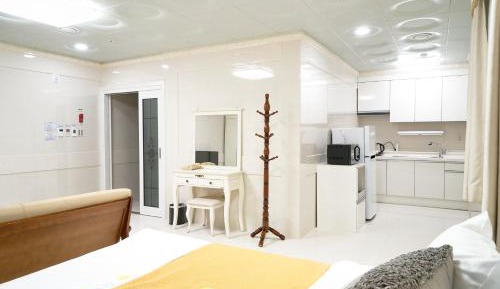 Standard Double Room - Limited view