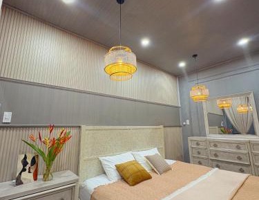 Studio Apartment with King Bed