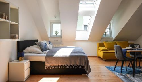 Deluxe King Suite