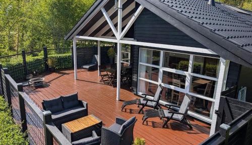 Four-Bedroom Vacation Home