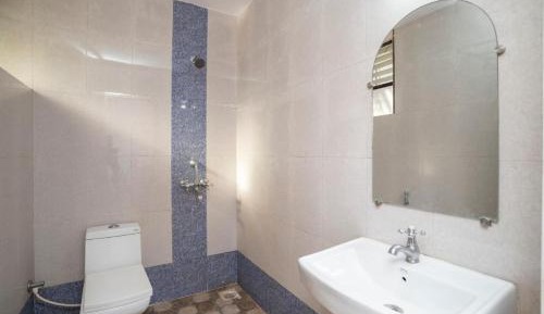 Suite with Pool View