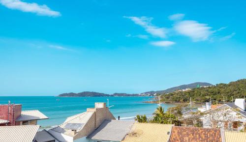 Deluxe Double Room with Balcony and Sea View