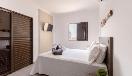 Deluxe Double Room with Balcony and Sea View