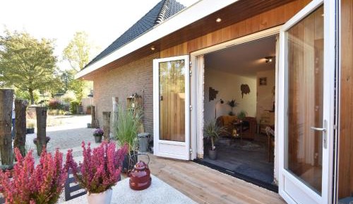 One-Bedroom Holiday Home