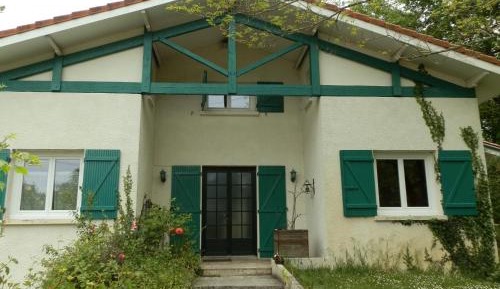 Seven-Bedroom House