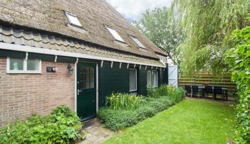 Five-Bedroom Holiday Home