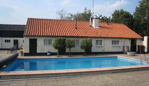 Two-Bedroom Holiday Home