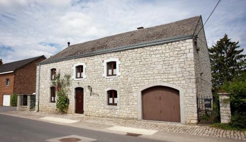 Five-Bedroom Holiday Home