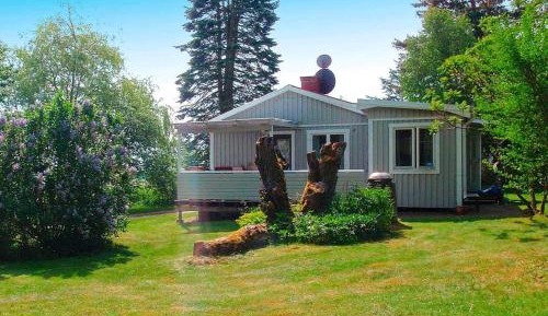 Two-Bedroom Holiday Home