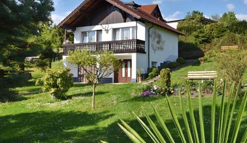 One-Bedroom Holiday Home