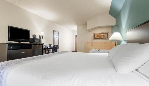 King Studio Suite - Non-Smoking