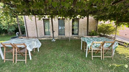 Apartment with Garden View