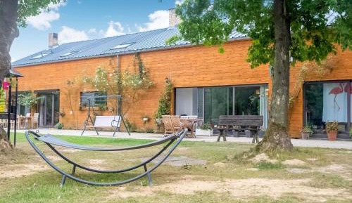Three-Bedroom Holiday Home 