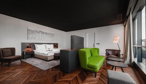Penthouse Suite