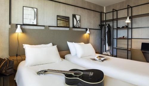 Standard Twin Room