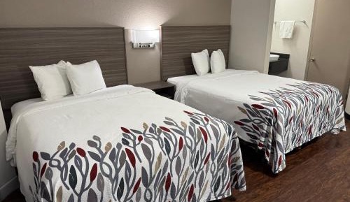 Deluxe Room with Two Queen Beds Non-Smoking