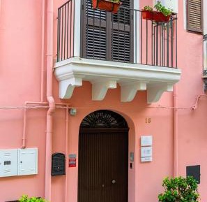 One-Bedroom Apartment with Balcony and City View