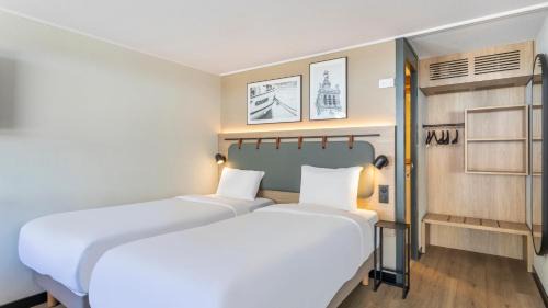 Standard Room - 2 Single Beds