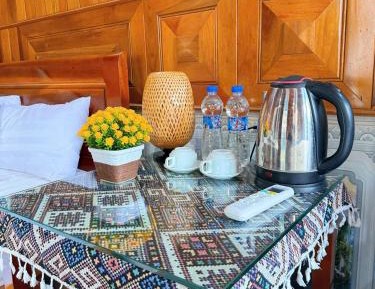 King Room with Pool View