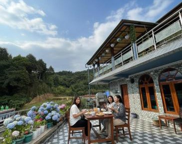 Two-Bedroom Superior Apartment