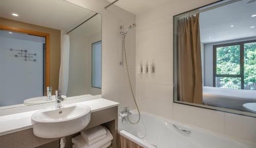 Family Connecting Rooms