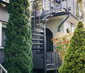 Quadruple Room with Shared Bathroom