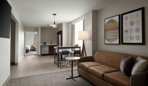 Two-Bedroom Suite