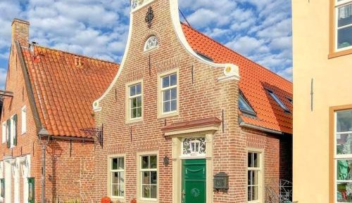 Two-Bedroom Holiday Home