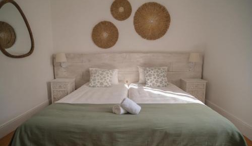 Double or Twin Room with Shared Bathroom